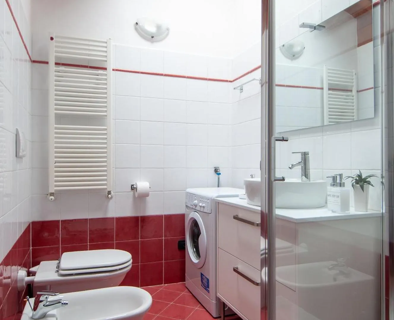 Apartment Sole Luna Homes Cernusco Sul Naviglio Italy