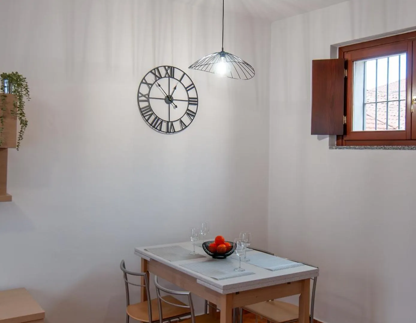 Apartment Sole Luna Homes Cernusco Sul Naviglio Italy